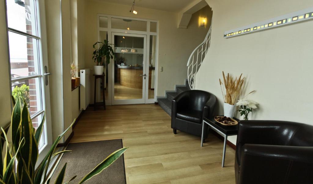 Akzent Strandhotels Seestern, Delphin & Lachs Wilhelmshaven Exterior photo